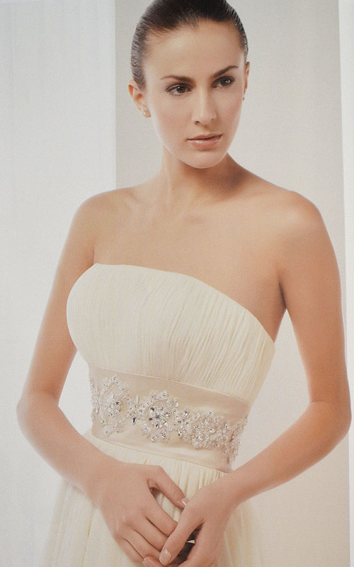 Ivory Strapless Wedding Dress - K95086 - Sz 12