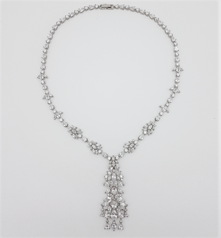 large pendant bridal necklace