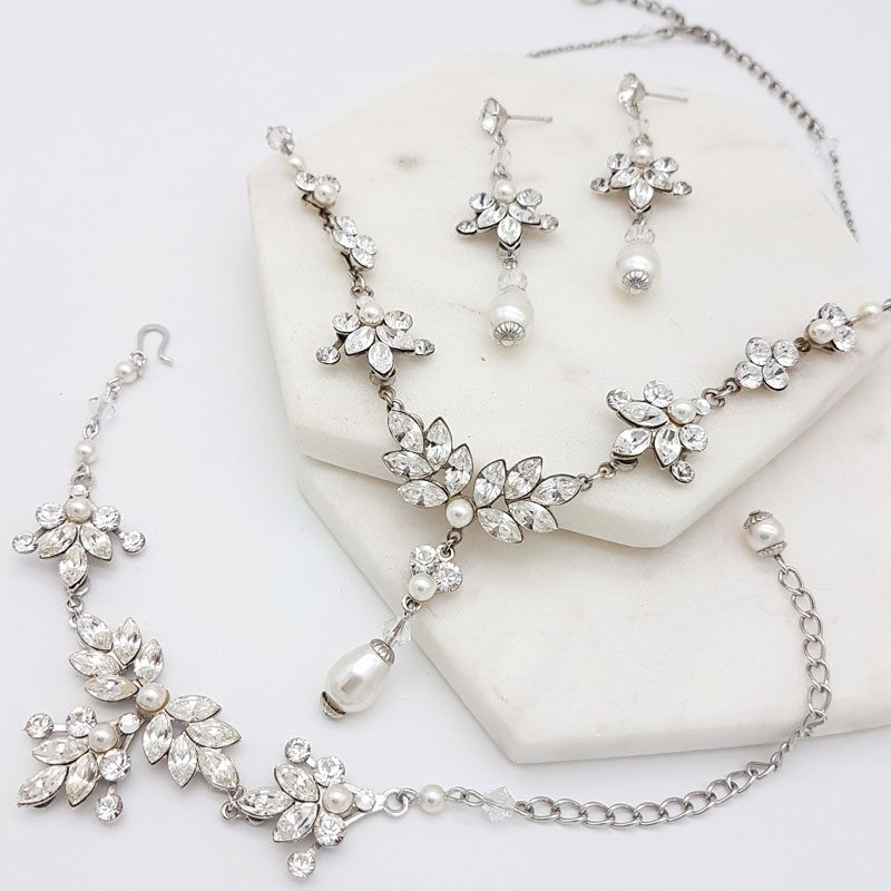 Necklace bracelet earring wedding jewellery set in sydney