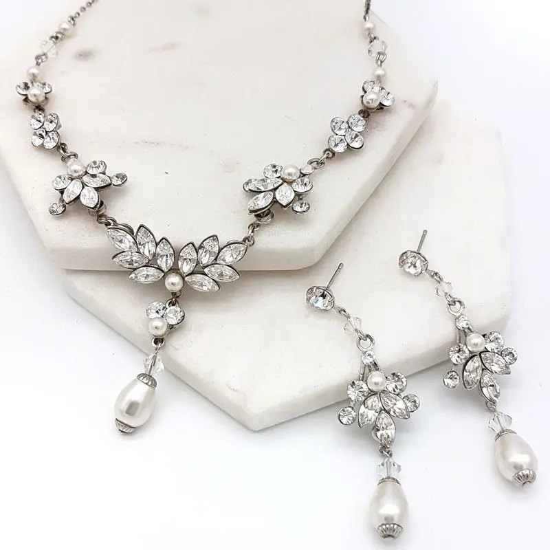 swarovski crystal and pearl necklace set