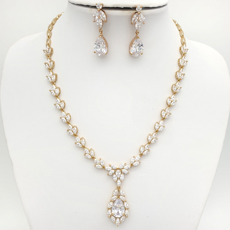 Gold drop bridal necklace set