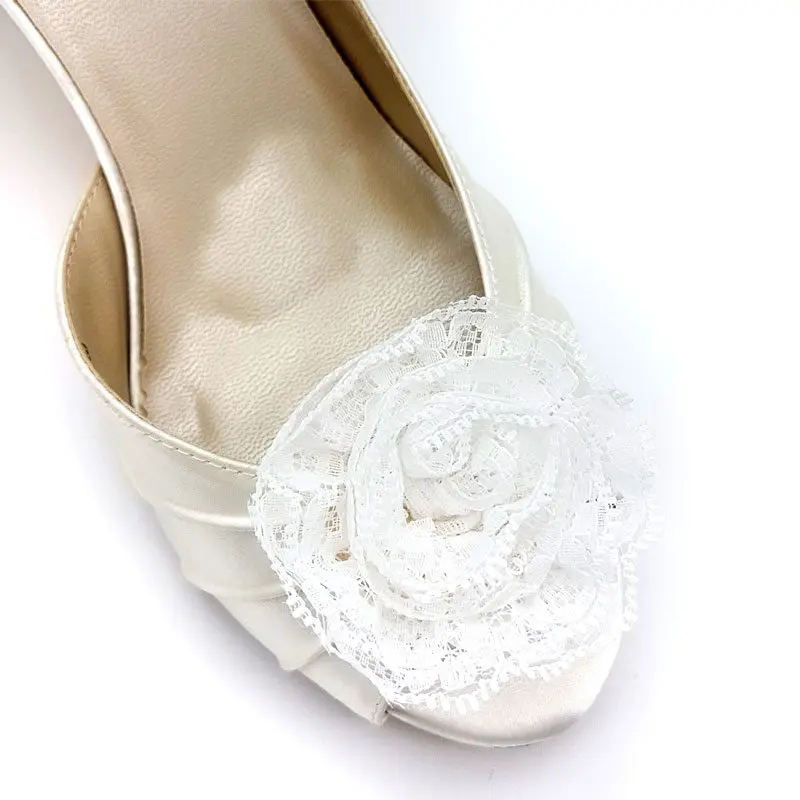 White lace flower shoe clips
