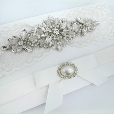 Off white crystal and pearl bridal set