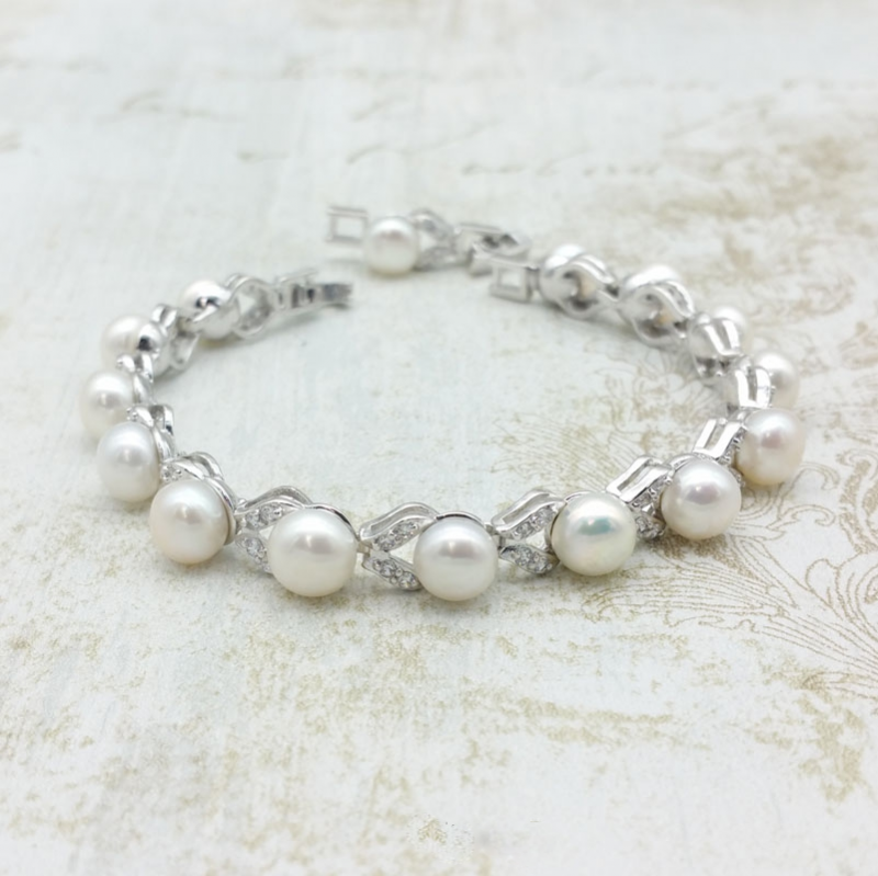 Silver pearl bridal bracelet