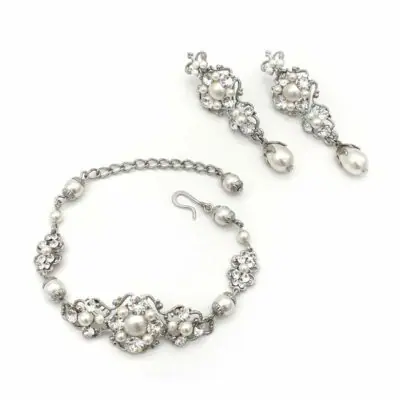 Swarovski pearl and crystal bridal earrings and bracelet set