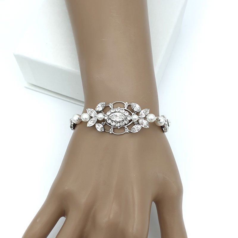Swarovski pearl and crystal bridal bracelet