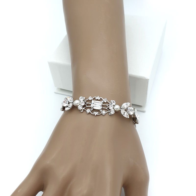Pearl and crystal bespoke bracelet