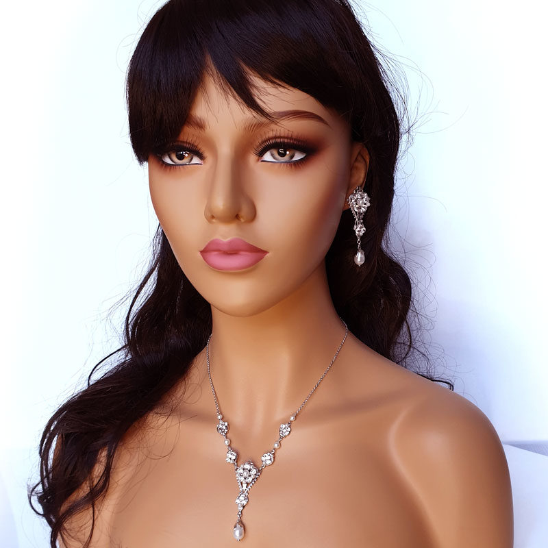 Swarovski pearl and crystal bridal necklace set