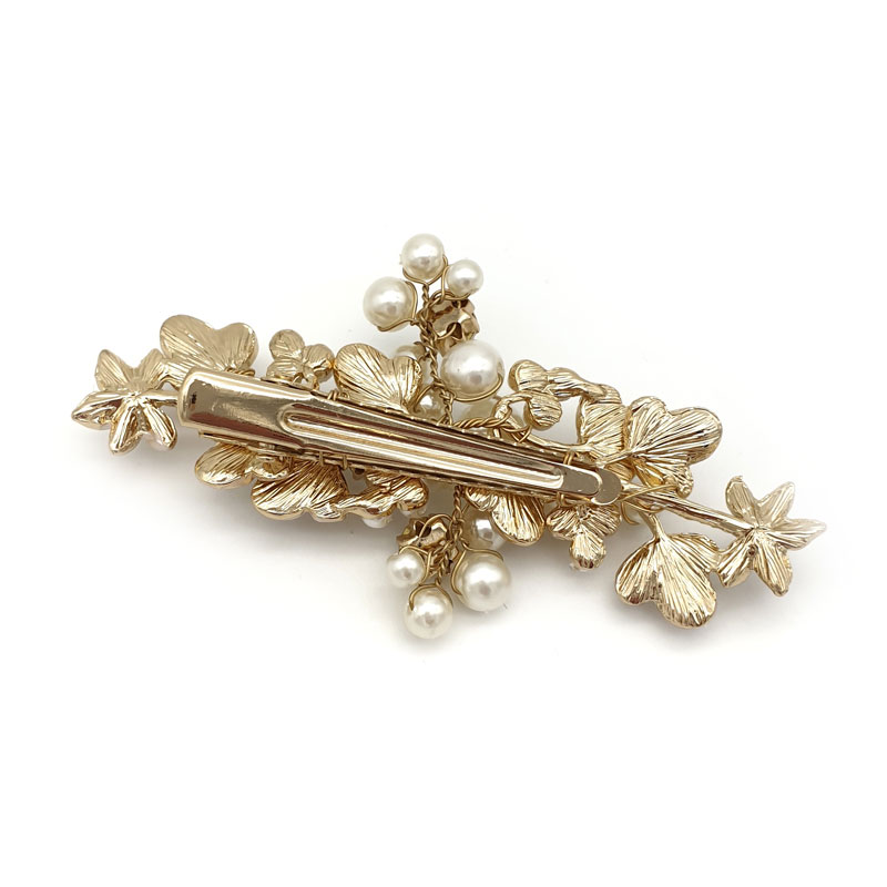 Gold pearl bridal clip