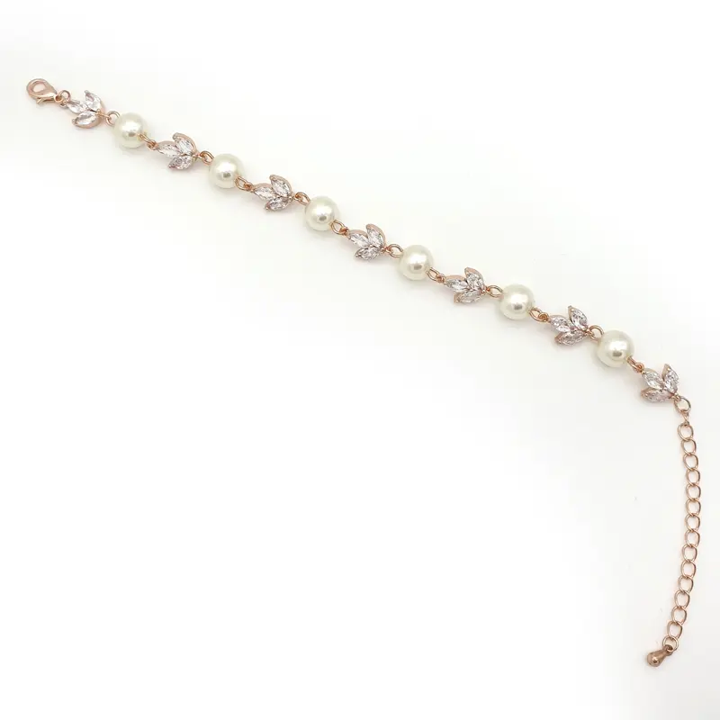Rose gold pearl bracelet