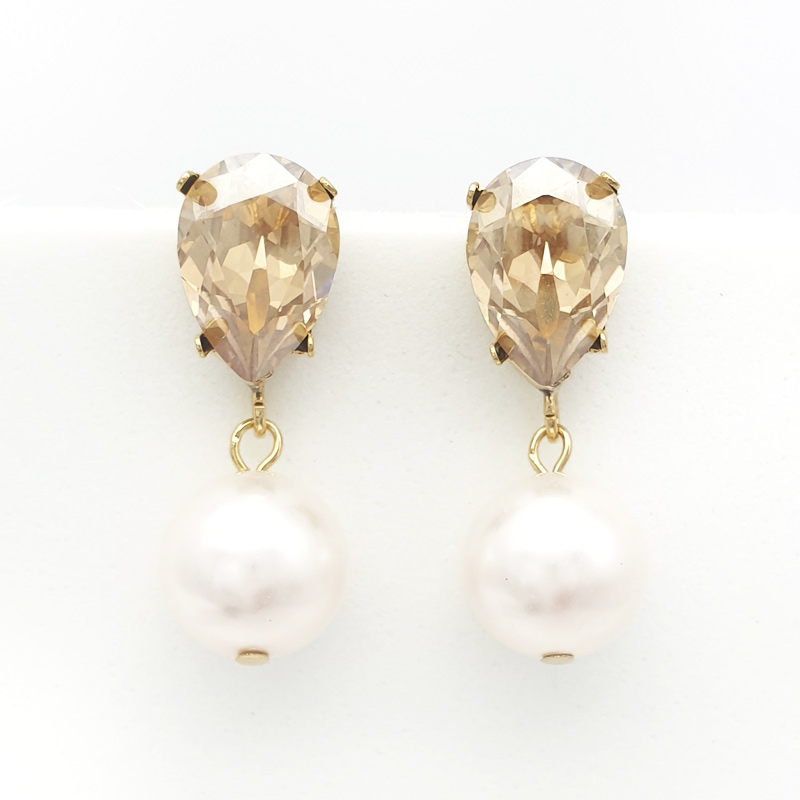 Gold Swarovski crystal and pearl drop earrings