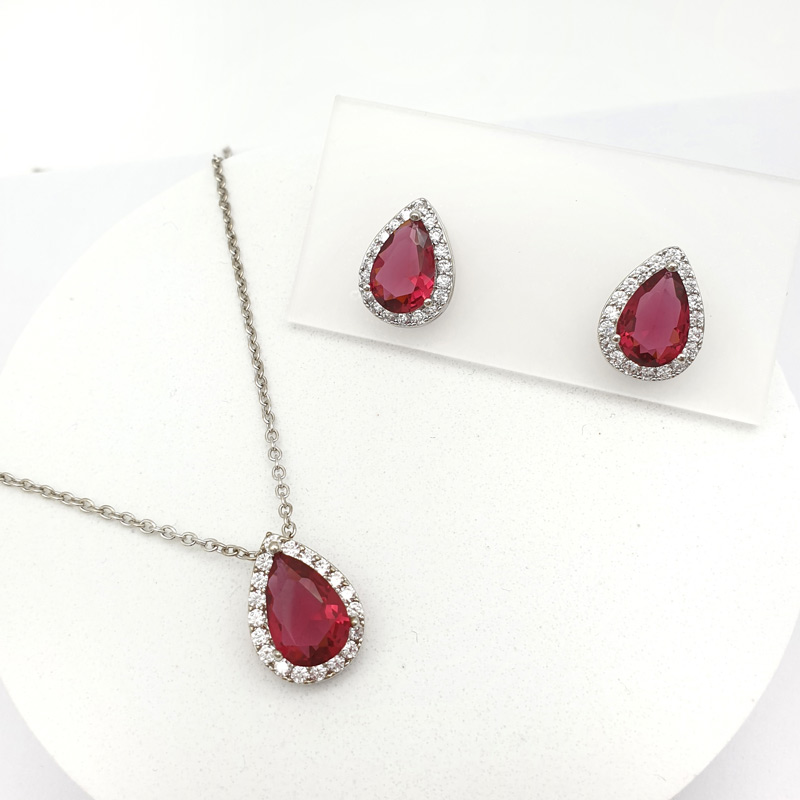 Ruby red tear drop pendant and earrings set