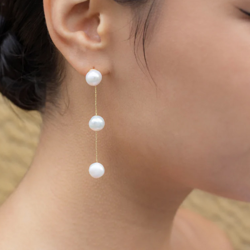 Gold fresh water pearl earrings